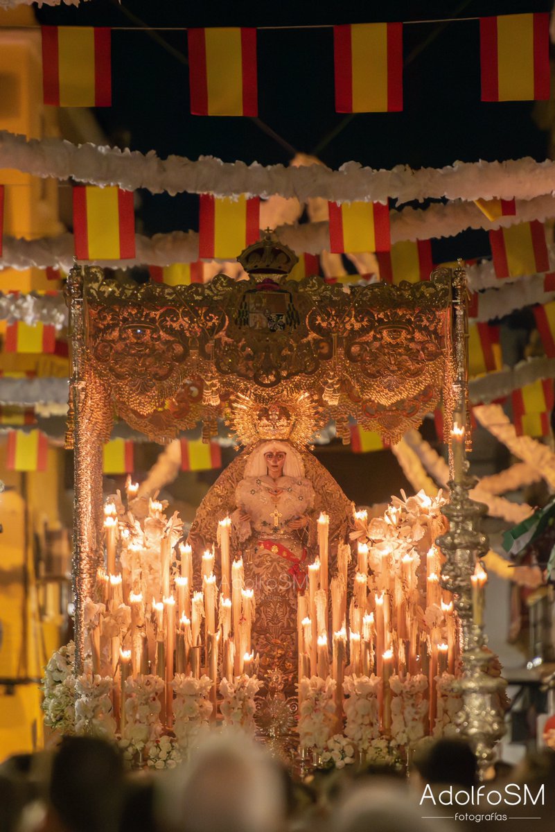 La Esperanza Macarena y su barrio💚

<a href="/Hdad_Macarena/">Hermandad de la Macarena</a>