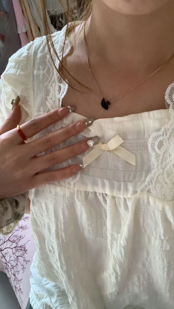 YiFen6552's tweet photo. 这就是你们这些傻逼贡狗一辈子也接触不到的女大祖宗知道吗一群傻逼也只配给我做上贡的工具没脑子的东西 #ATM奴 #吸金 #账单奴 #无脑贡 #报销奴 #ATM打钱奴 #匿名贡 #压榨奴 #工资奴 #贡奴 #金钱压榨 #狗奴 #账单奴 #贡畜 #无脑贡 #榨金 #大额奴 #自毁 #胁迫奴 https://t.co/vgttqwJFjK