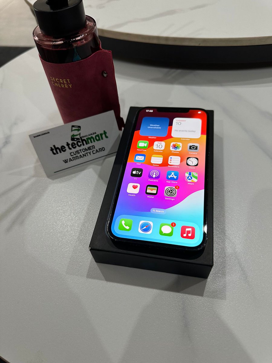 TheTechMart3's tweet photo. THETECHMART |SECUNDA 

-iPhone 11 white 64GB 

R6850

iPhone 11  64GB  in stock🔥iCloud unlocked 🔐  . Works on all SA🇿🇦 networks.  iPhone 11  comes with original Apple charger 🔌 

‼️CALL/WHATSAPP ON :0636292581
(EMALAHLENI) 

‼️CALL/WHATSAPP: 071 662 3565 
(SECUNDA) https://t.co/tCep1pqaRE