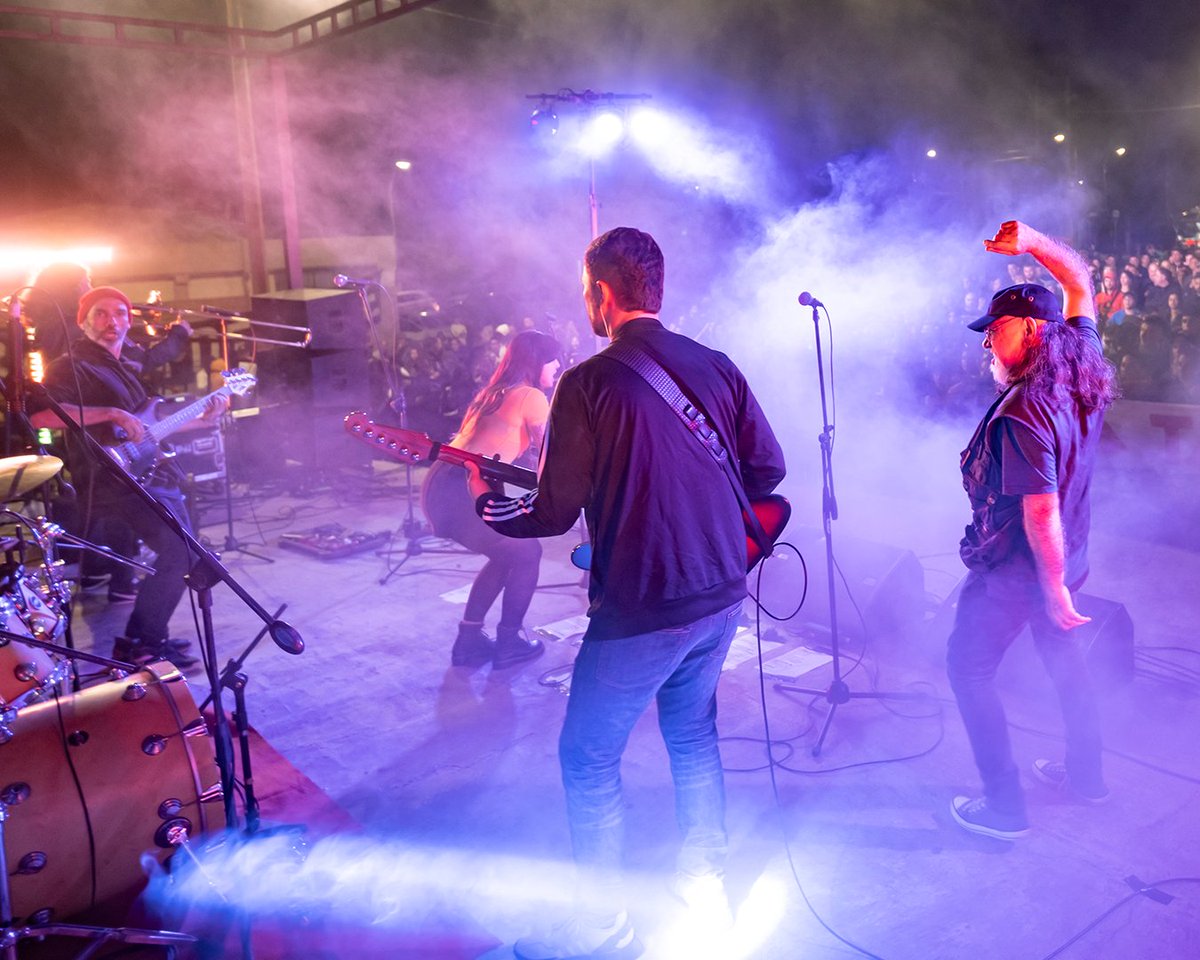 🤘🏼 Vuela el tiempo y Toledo Rock voló en el Parque Astapenco.

📸 Román Caprio

🧨
