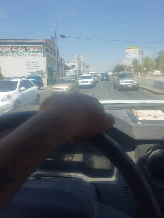 Ni me pego el churro