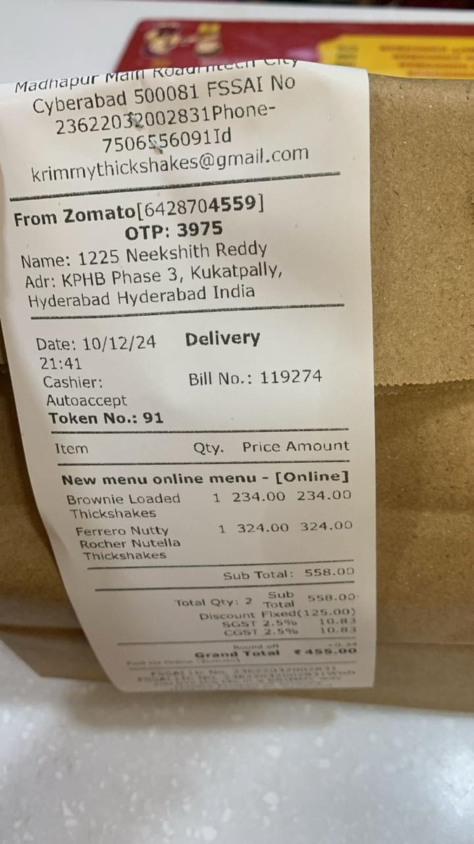 NeekshithReddy's tweet photo. @zomato @deepigoyal sir i have ordered nd it was directly cancelled nd the support was not active by the app is this a good app? Why the zomato was fraud for poor people. I just called restaurant owner the bill was shared by him. Tq # fraud zomato @zomato https://t.co/UVw3G5HwhU