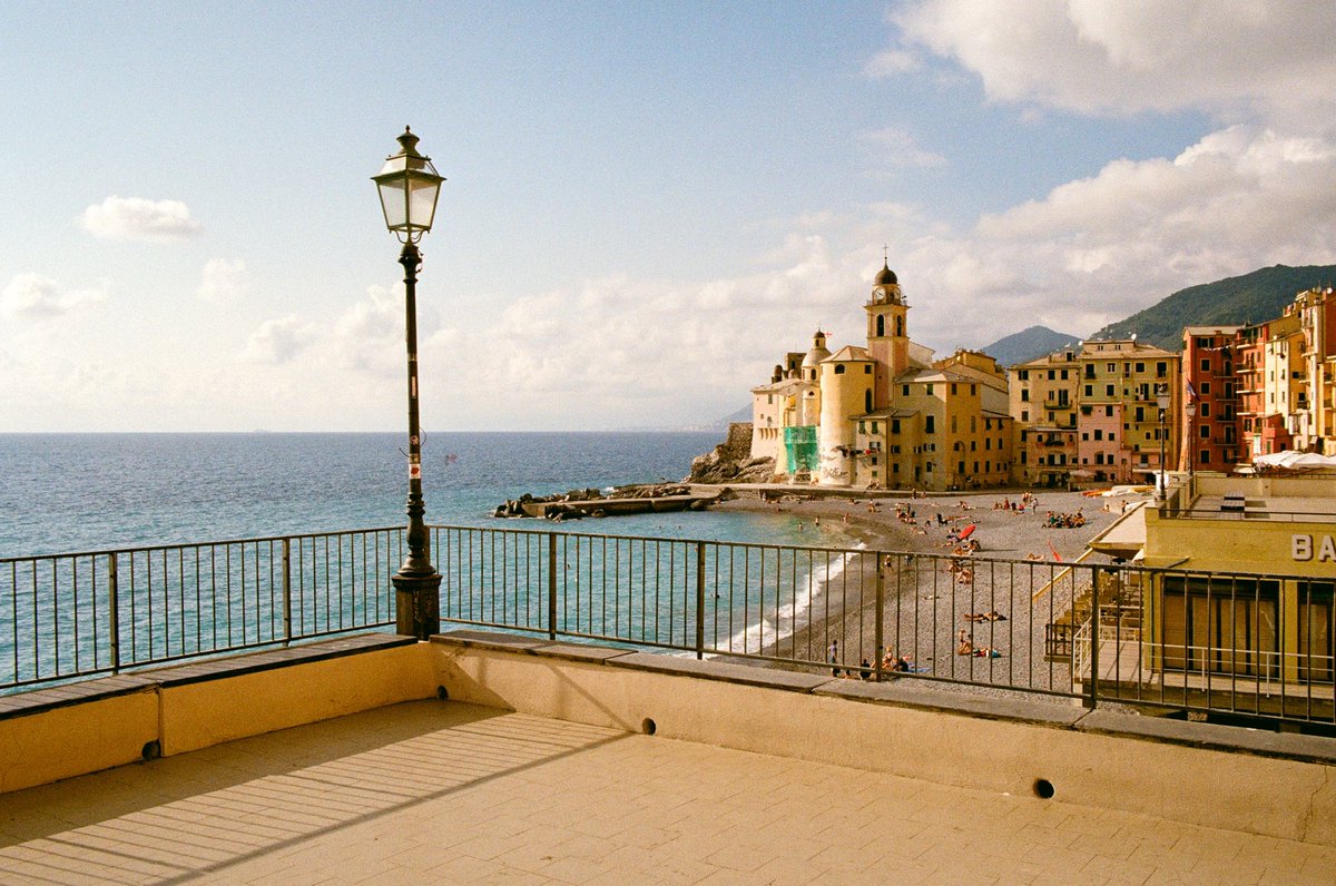 jakob_lr's tweet photo. Italian Coast with a Leica M6 🎞️ https://t.co/7QSaYwNpCE