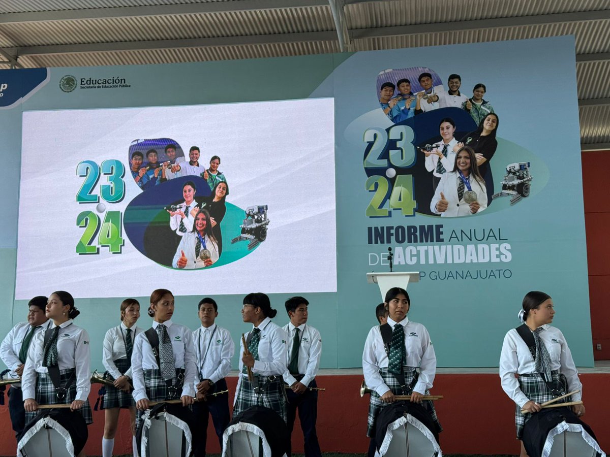 El Ing. <a href="/dgonzalezln/">Diego Gonzalez</a> tuvo el honor de asistir al Informe Anual de Actividades del <a href="/conalepgto/">Conalep Guanajuato</a>, liderado por Nicolás Gutiérrez. Este evento fortalece la colaboración entre sectores clave para impulsar el desarrollo educativo y tecnológico.