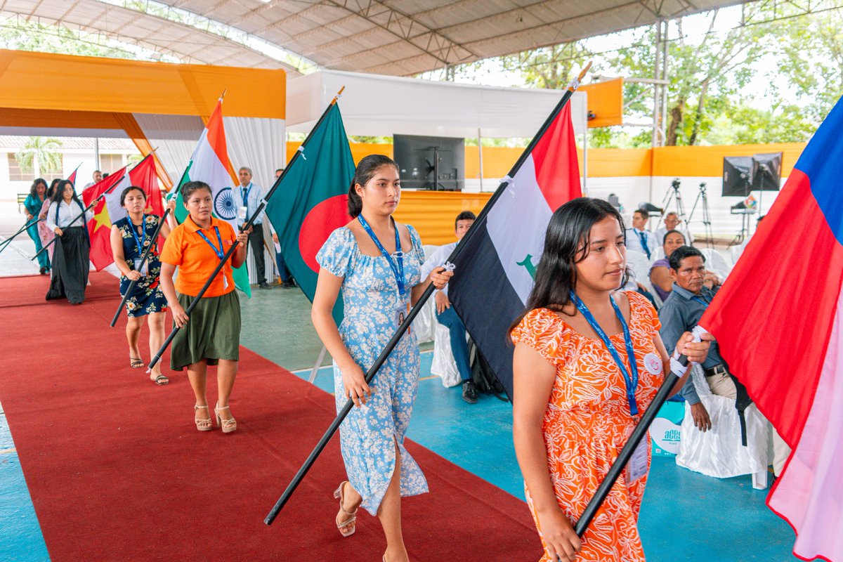 🌟✨ ¡Qué bendición! Durante el VI Congreso, la SVA presentó a jóvenes de nuestra Escuela de Misiones, de los cuales 5 decidieron aceptar el llamado al voluntariado fuera de nuestro país. 🙌🌍 Su compromiso nos inspira a seguir llevando esperanza más allá de las fronteras. ❤️