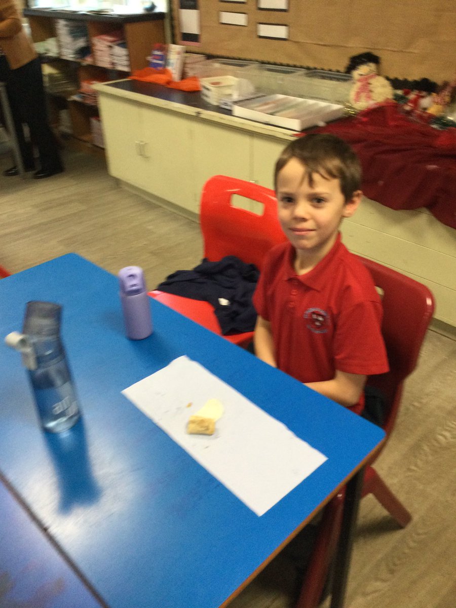MissWinnardSTM's tweet photo. Chinese food tasting! The children absolutely loved tasting some Chinese food! A great discussion at the end about what we liked and didnโt like๐จ๐ณ๐ฅฐ #STMTopic https://t.co/t1xH9ffHWB