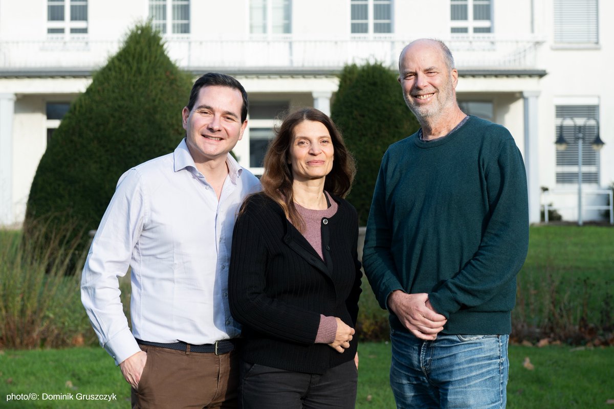 Mainz University (@uni_mainz_eng) on Twitter photo #Biomaterials to regenerate the #NervousSystem: <a href="/CZ_Stiftung/">Carl-Zeiss-Stiftung</a> sponsors new InteReg project, a collaboration of #MainzUniversity, <a href="/mpi_polymer/">Max-Planck-Institut für Polymerforschung</a>, and @LIRgGmbH, with EUR 6 million press.uni-mainz.de/biomaterials-t⦠#NeuralRegeneration #neurobiology #neuroimmunology #chemistry #PolymerResearch #Biomaterials to regenerate the #NervousSystem: <a href="/CZ_Stiftung/">Carl-Zeiss-Stiftung</a> sponsors new InteReg project, a collaboration of #MainzUniversity, <a href="/mpi_polymer/">Max-Planck-Institut für Polymerforschung</a>, and @LIRgGmbH, with EUR 6 million press.uni-mainz.de/biomaterials-t⦠#NeuralRegeneration #neurobiology #neuroimmunology #chemistry #PolymerResearch