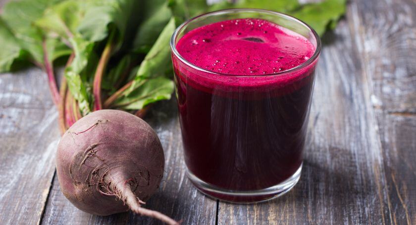 NutWorld's tweet image. Beetroot juice as a pre-workout was linked to improved markers of fitness gains in a clinical study on postmenopausal women, including aerobic capacity and recovery. 

Read More ➡️ hubs.li/Q02_7F6J0

#beetroot #nitricoxide #sportsnutrition #preworkout