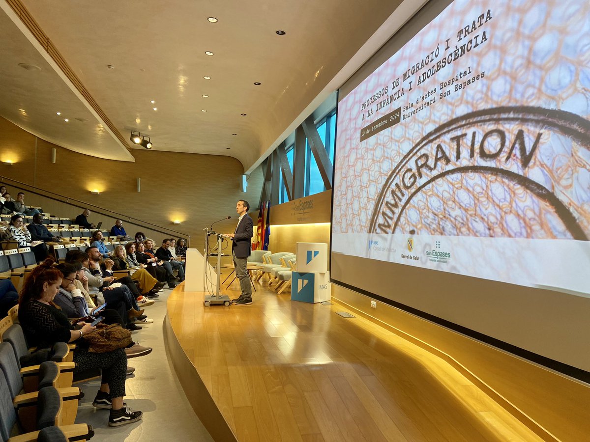imasmallorca's tweet photo. 🧩 Sobre com reforçar l’atenció a la infància i adolescència migrada a partir d’entorns segurs, reparadors i professionalitzats que possibilitin la  igualtat d’oportunitats hem xerrat a les I Jornades sobre migració i trata amb @ibsalut a @SonEspases. 

ℹ️ https://t.co/rpWqhAbWaX https://t.co/O0SV5emySO