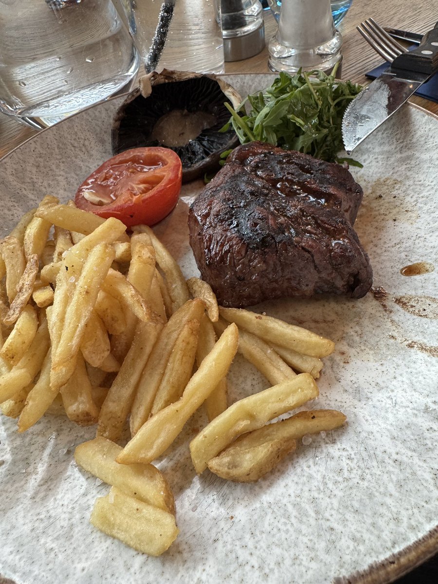 What a joyful day today <a href="/SheffieldLyceum/">SheffieldLyceum</a> watching the Pantomime - starting the day with delicious food from Ego Sheffield #christmas #fun #laughter