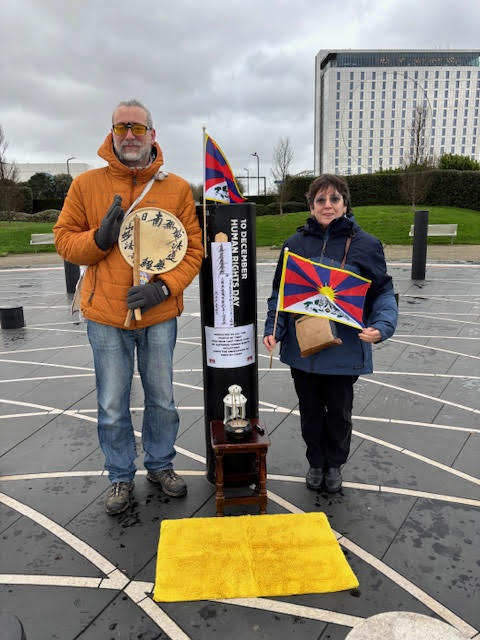 Today Human Rights Day was celebrated <a href="/TheRoseMK/">Milton Keynes Rose Trust</a> Thank you and well done to all those that made it on a cold and windy December  day in Campbell Parl!