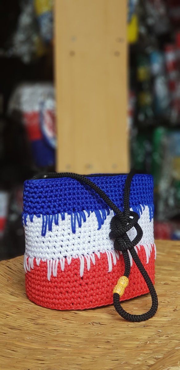 istrivemarket's tweet photo. Festive season is the best time to gift your loved ones and support a great cause?

By shopping at istrivemarketplace, you're not only finding unique and thoughtful gifts but you're also empowering refugee women artisans !
#FestiveSeason 
#istrivemarketplace 

+256709710088 https://t.co/XcVvlLSt63