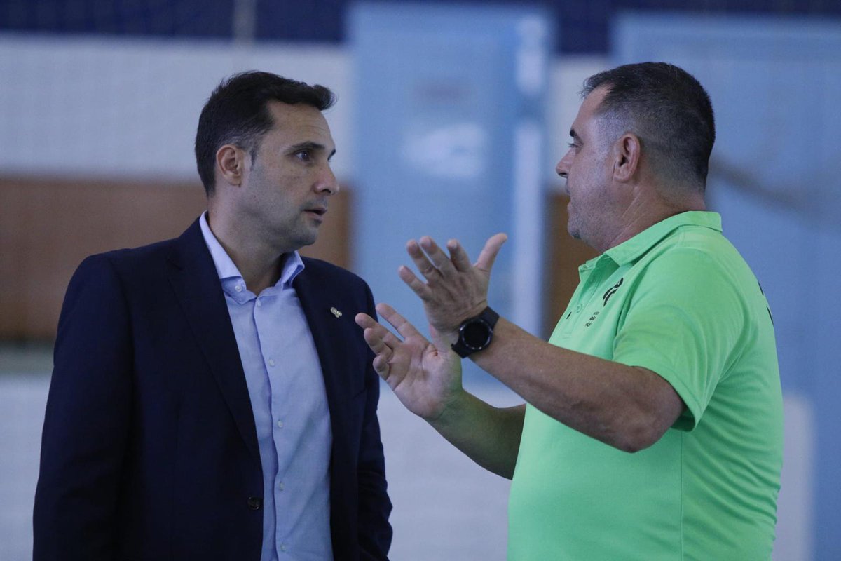 FAndaluzaBM's tweet photo. ℹ️ Sebastián Fernández, reelegido Presidente de @FAndaluzaBM hasta 2️⃣0️⃣2️⃣8️⃣

▪️La Junta Electoral ha emitido hoy el Acta de Resolución de conformidad al proceso electoral.

▪️ @Sebastian090578 continuará así con el proyecto que inició hace dos años a su llegada al ente federativo.

🗞️ https://t.co/oqnbzVC0CR

#BalonmanoAndalucía