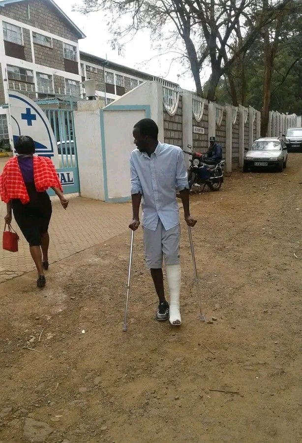 kafangi's tweet photo. Mimi ni hii mwaka yote https://t.co/4jwOGgdx9j