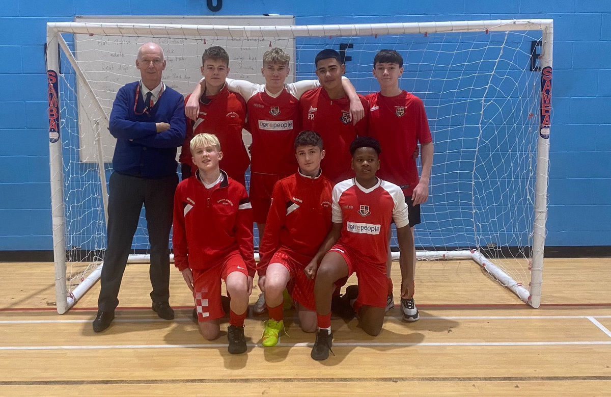 djcspe1's tweet photo. Image
Image
An excellent showing from the Y9 futsal team today only dropping two points over 5 games. Solid performances and a strong team from attack to defence. The lads march on to the next round!
#DJPE https://t.co/pWBcJVd8mn