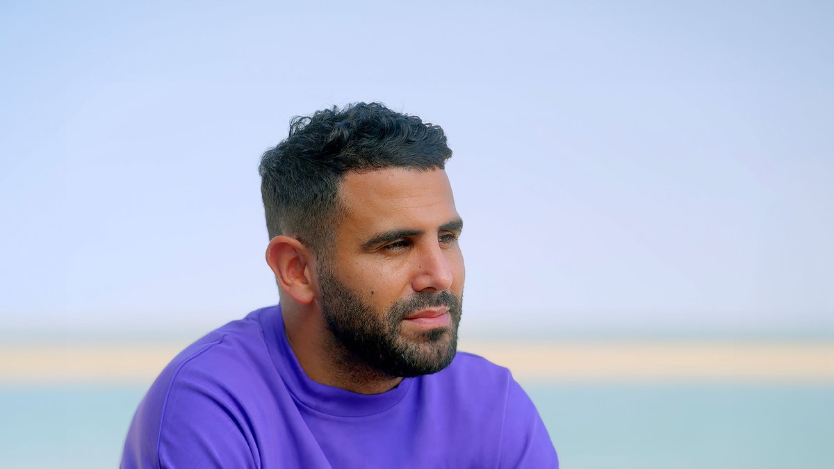 استمتعوا بجدة وبحرها مع <a href="/Mahrez22/">Riyad Mahrez</a> 🌊🌴