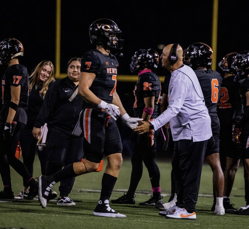 🚨Still Available❗️❗️
-6’4 220lb S/OLB/P/ATH
- 2X First team All Conference
- 3.8 cumulative GPA
- 3 for 2 full qualifier
- NCAA ID: 2108300950
- 3 D1 offers
Hudl🎥: hudl.com/v/2QrdP4