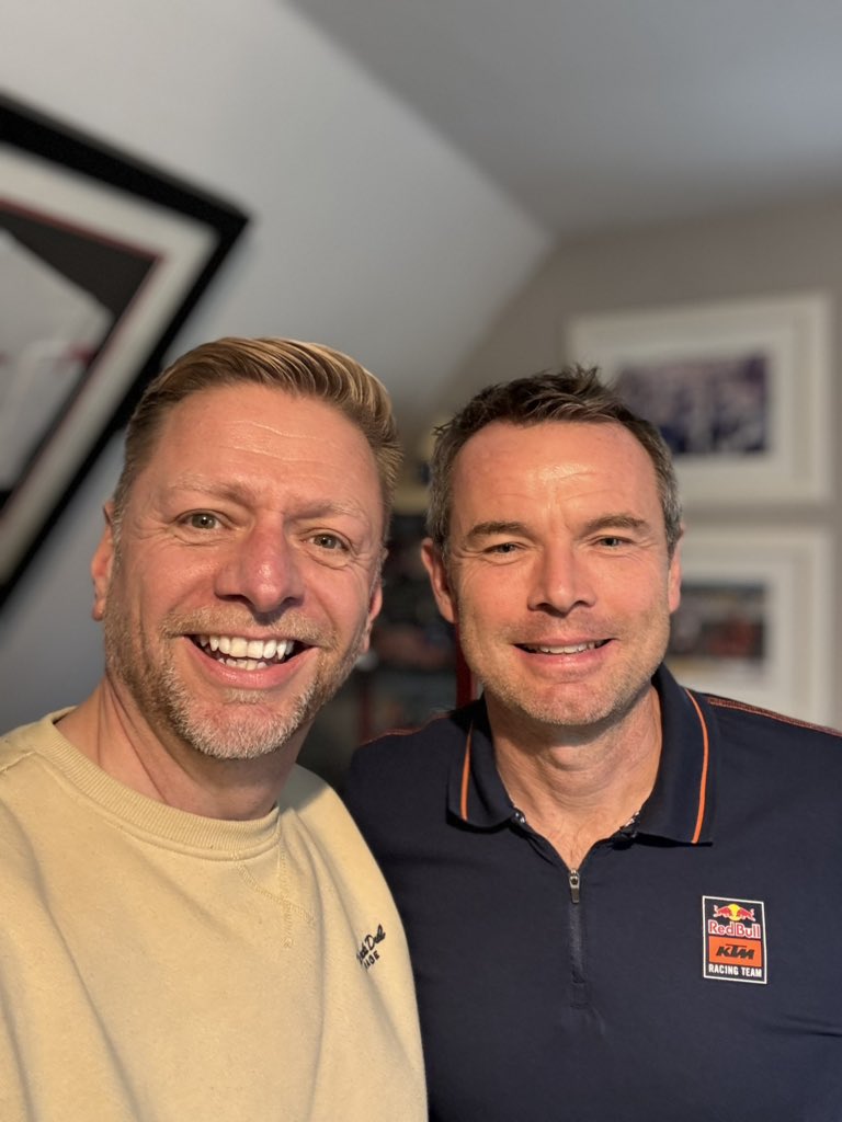_offtrack_'s tweet photo. Day 2 of the pre-Christmas mini tour! What a fascinating chat with ‘Pup’… 2 WorldSBK Championships with Kocinski and Edwards, a MotoGP World Championship with Nicky and multiple TT wins are just part of MARK LLOYD’s story 🙌🏻

Out early in the New Year 🫡 https://t.co/h5oDwYbEC8