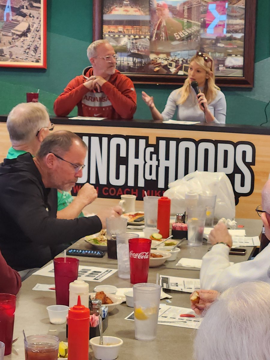 Kenneth Carroll (@kcarroll51) on Twitter photo Lunch and Hoops with Mike Neighbors at the CatfishHole!! <a href="/MimsCourtney/">Courtney Mims</a> <a href="/TheCatfishHole/">Catfish Hole</a> <a href="/coachneighbors/">Mike Neighbors</a> Lunch and Hoops with Mike Neighbors at the CatfishHole!! <a href="/MimsCourtney/">Courtney Mims</a> <a href="/TheCatfishHole/">Catfish Hole</a> <a href="/coachneighbors/">Mike Neighbors</a>