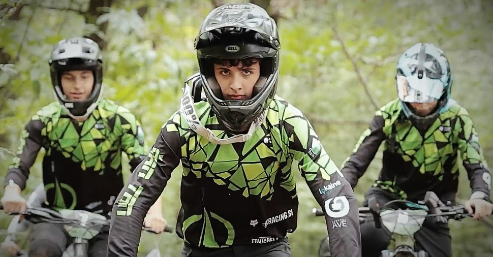 mtbsi's tweet photo. #naverigi ⛓ 𝙇𝙚𝙣𝙖𝙧𝙩 𝙎𝙚𝙫𝙚𝙧, iz BMX dirkanja uspešno v enduro pri KK Črn trn

https://t.co/UJNomKd3aS https://t.co/yHly82X6Mi