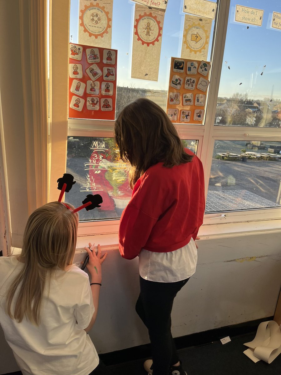 Miss Robb P7R KPS tweet media