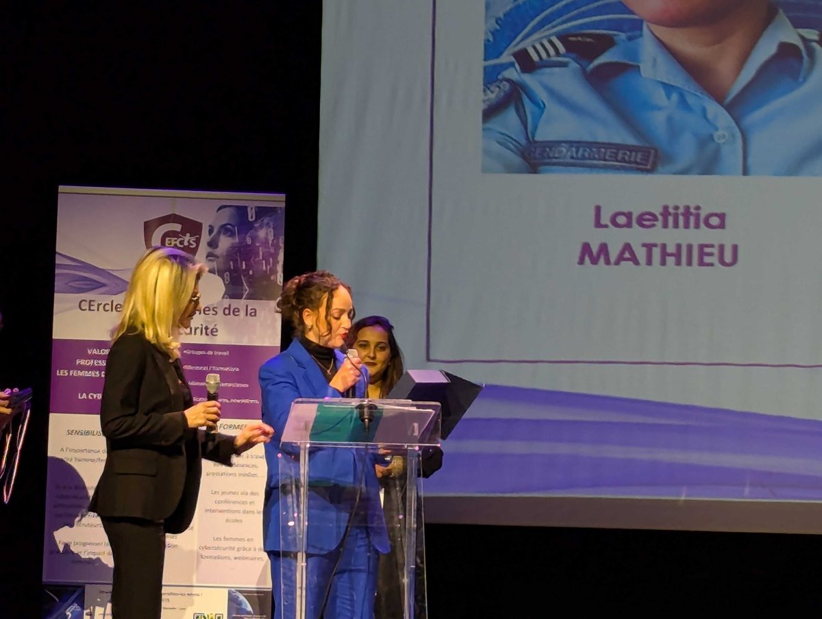 CEFCYS_Officiel's tweet photo. 🏆 Femme dans les métiers en support de la Cybersécurité - FRANCE
🎉 Un grand bravo à Leslie FORNERO, lauréate du trophée Femme dans les métiers en support de la Cybersécurité !
Le trophée a été remis par Inès SUIHLI.
#ecwd https://t.co/jsZhJfx7te