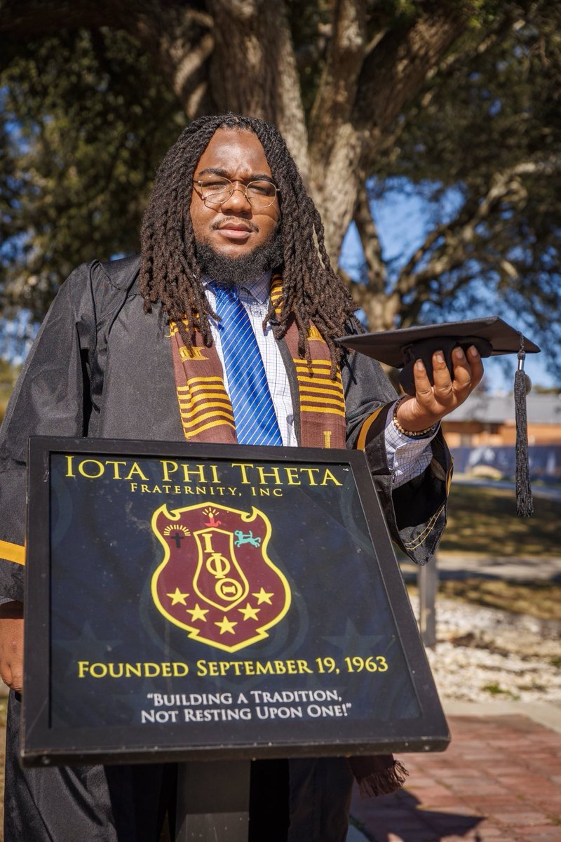 FVSUIotas's tweet photo. 🎓 On Dec 7th, Brother Emmanuel Murphy of Delta Theta chapter of Iota Phi Theta Fraternity, Inc. graduated from THEE Fort Valley State University with a B.S. in Computer Science &amp; a minor in Geoscience! 💻🌍 Congrats on this major achievement! 
#IPHIT #FVSU #WEGRADUATE https://t.co/7OhtFOlyrQ