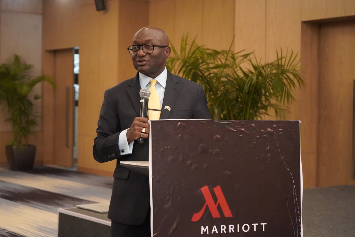 WB_Rwanda's tweet photo. We were pleased to join @RwandaFinance, @RwandaGov institutions, and @AfDB_Group for this year’s Country Portfolio Performance Review.
This platform fosters collaboration, addresses challenges, and strengthens development outcomes that accelerate Rwanda’s economic growth. https://t.co/fuRFlAHMIh