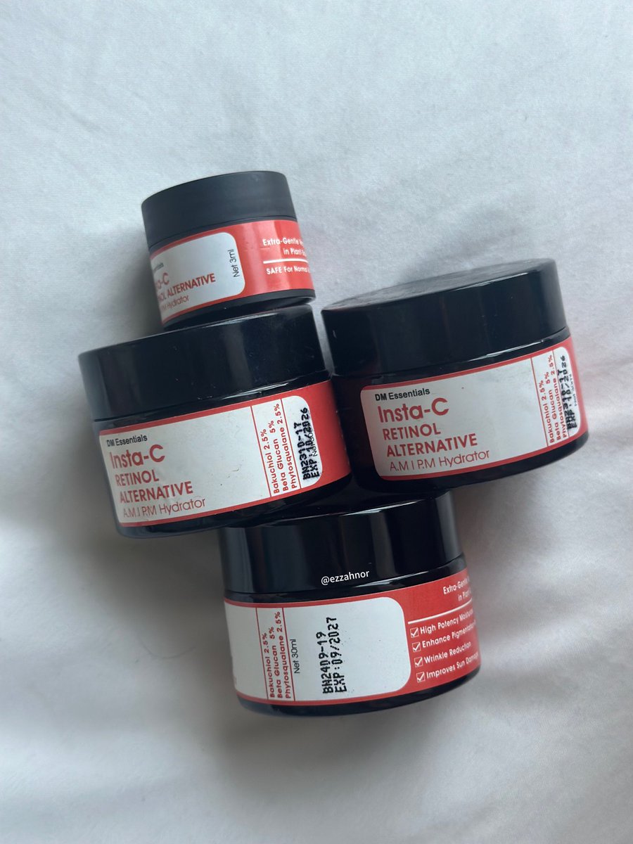 ezzahnor's tweet photo. Orang kata kalau nak kulit cantik pakai retinol. Tapi i breastfeeding mum so i guna bakuchiol.

I dah repeat banyak kaliii dah. Mmg setia😂

Bangun pagi kulit glowing lembut gila macam kulit baby. Garis halus, smiling lines semua hilanggg!!💯 https://t.co/uDyN25PB6x