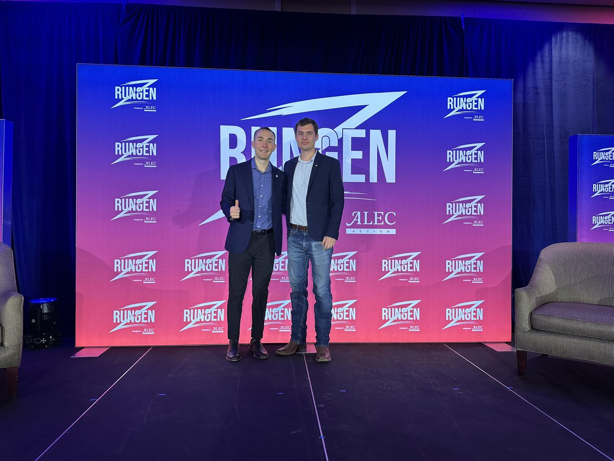 TennysonMoreno's tweet photo. Another @run.genz conference in the books! Run Gen Z hosted #TeamTennyson and over hundred young elected officials, candidates, and future candidates to learn how to run for office.
Thank you to @masonmorgantx @adam.pennings and @schuette4rep for their leadership and mentorship! https://t.co/A07Tc3H8yj