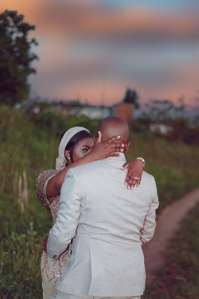 #30Nov , the day my heart felt fullest. I'm grateful for the love that surrounds me. 

❤️💍