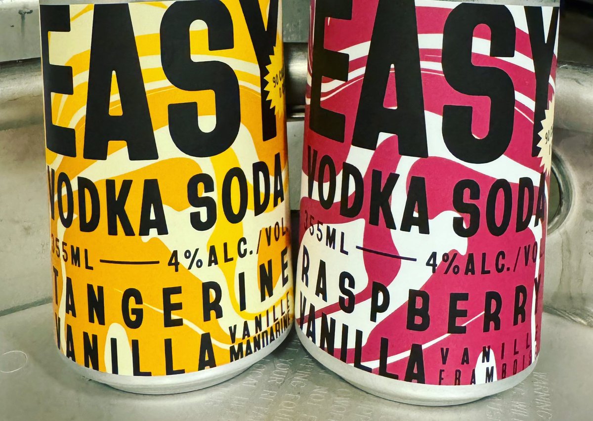 easy_vodka's tweet photo. 🍸EASY Vodka Soda🍸 
🧡Tangerine Vanilla🤎 or 🩷Raspberry Vanilla🤎

Which one is your favourite? 
What other flavours would you like us to make in the future?!

#drinkeasy #easyvodka #vodka #vodkasoda #raspberry #vanilla #tangerine #lowcalorie #lowcarb #rtd #easyvodkasoda https://t.co/wgvT9pDGT7