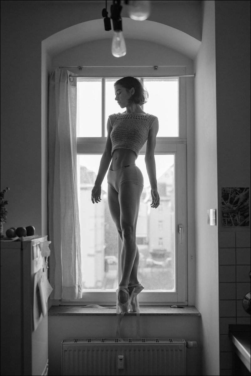 Zarina Stahnke in Dresden. 

#ZarinaStahnke #BallerinaProject #ballerina #ballet #Dresden #Germany 

Purchase a Ballerina Project limited edition print or Instax Collection: ballerinaproject.etsy.com