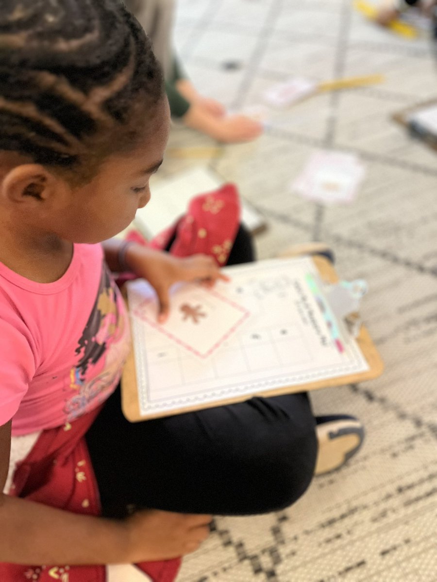 leela_varian's tweet photo. Whether measuring the length of a large bulletin board or a small gingerbread man, 2nd grade @eastlake_hcs teachers make math fun both in and out of the classroom! #MathAdventures @DFlowLeads @Kmtfsouthern https://t.co/MNLydy5ty4