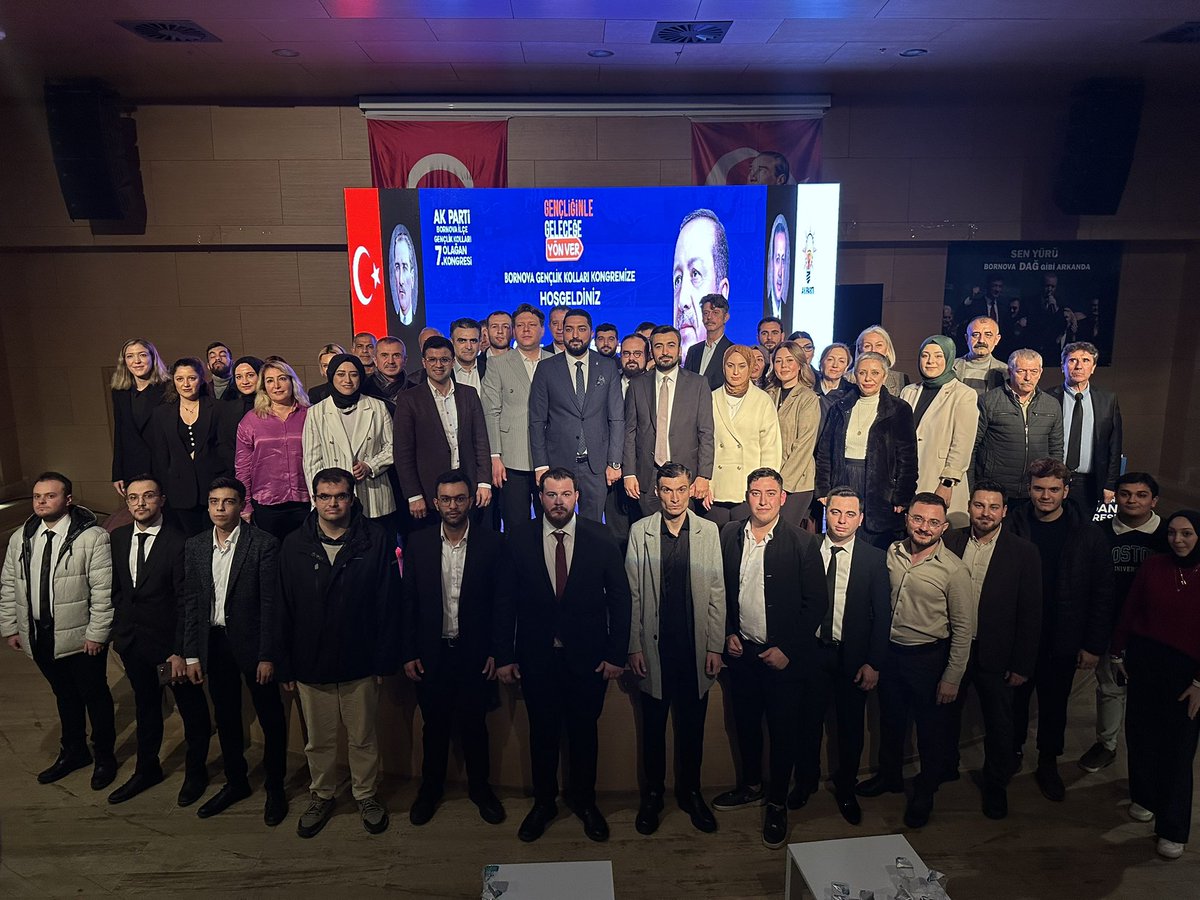 akgencbornova's tweet photo. Gençliğin ile Bornova’ya yön ver. 🎯
Kongremizi coşkulu bir şekilde gerçekleştirdik!

Katılım sağlayan tüm genç kardeşlerimize ve kıymetli misafirlerimize canı gönülden teşekkür ederiz. https://t.co/1k119bH4Vc