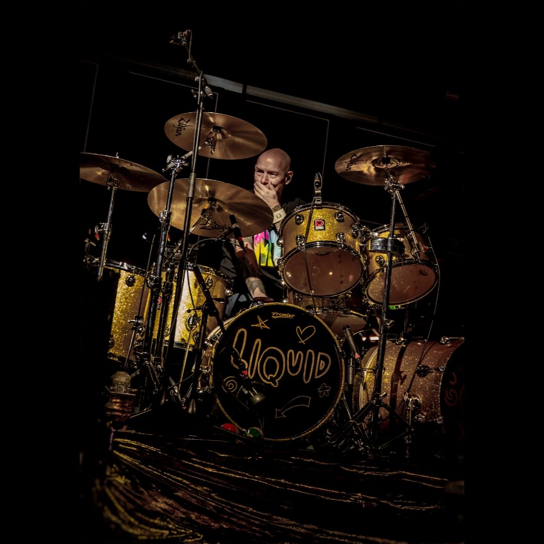 painted.papillon.smile tweet media