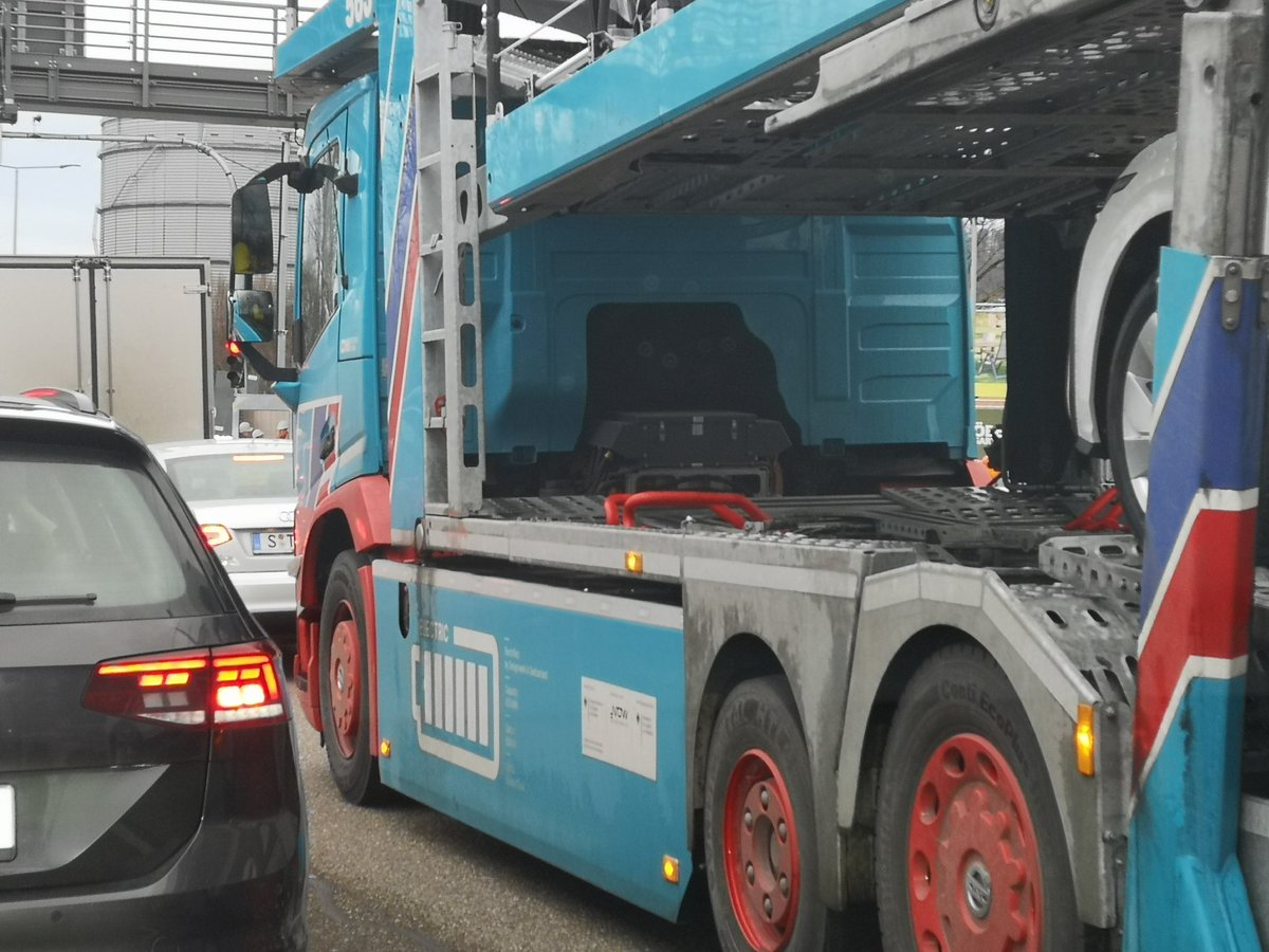 Marcus Zacher tweet media