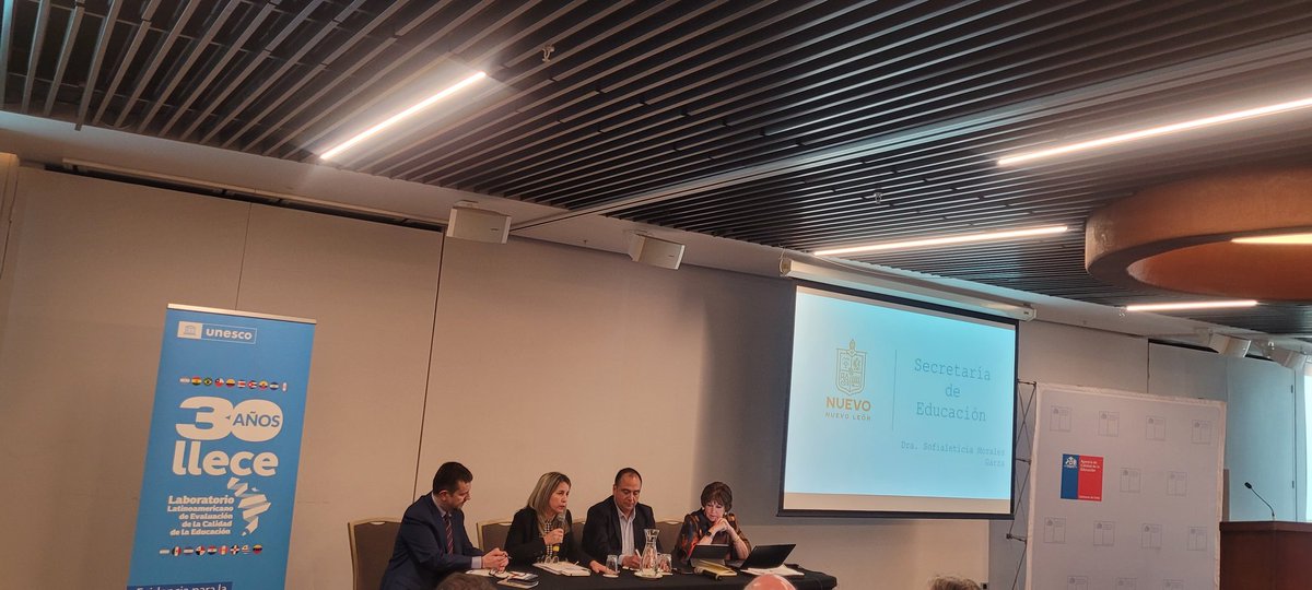educaINEE's tweet photo. Comienza la sesión de tarde del #30añosLLECE con el panel de discusión:《Aportes, oportunidades y desafíos del LLECE  para el desarrollo de los sistemas educativos》. https://t.co/Wloy9nlwbu