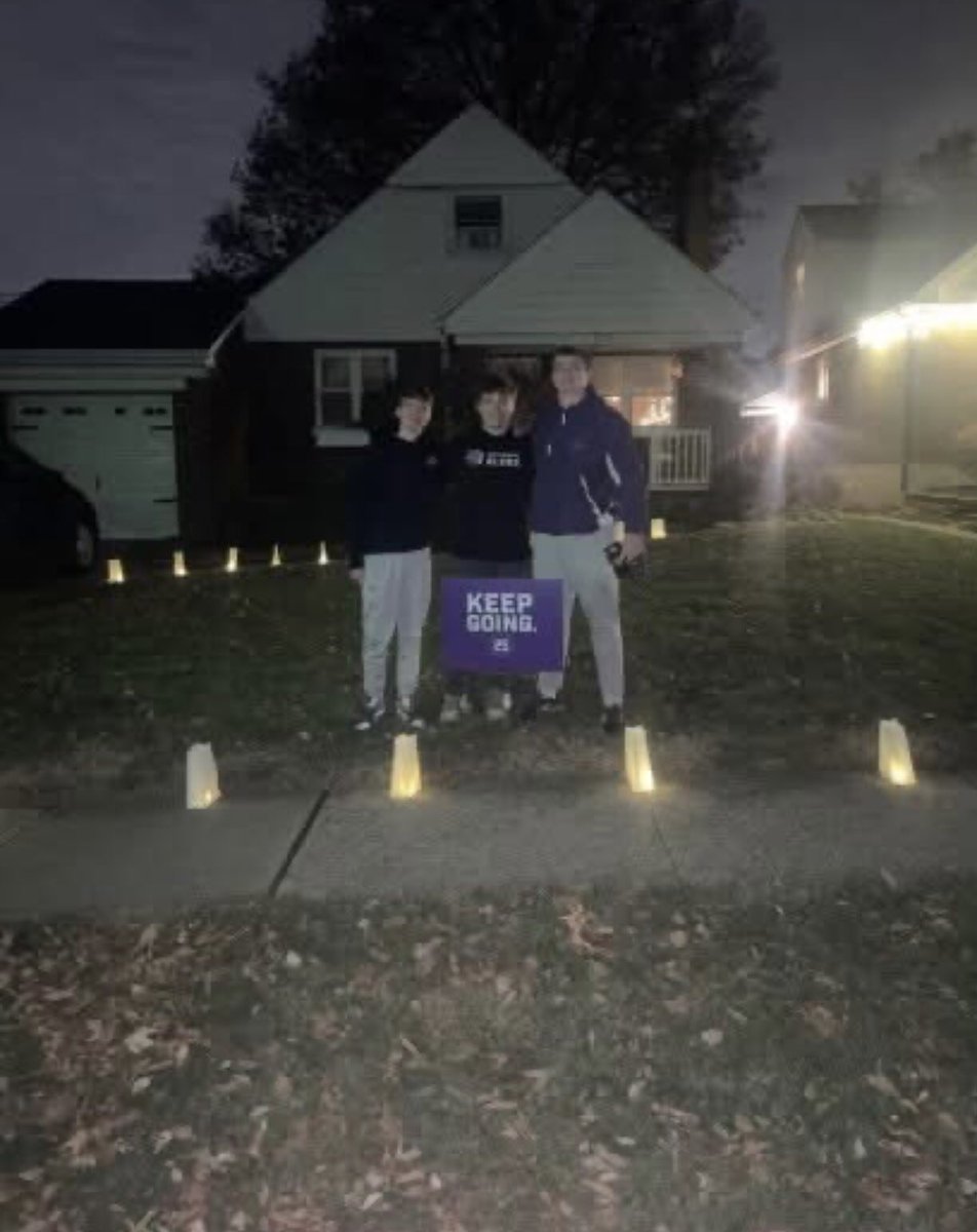ElderHighSchool's tweet photo. Working with KeepGoing25’s Illumni-Nite event, members of Campus Ministry delivered luminaries, a sign, and prayer cards with words of encouragement to 5 families, hopefully bringing light and encouragement to people and families facing adversity this year. #Altiora #RossStrong https://t.co/c5jOcx7I2y