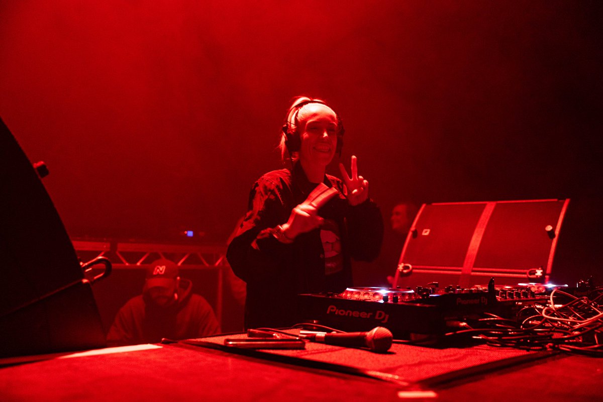 Jess Bays tweet media