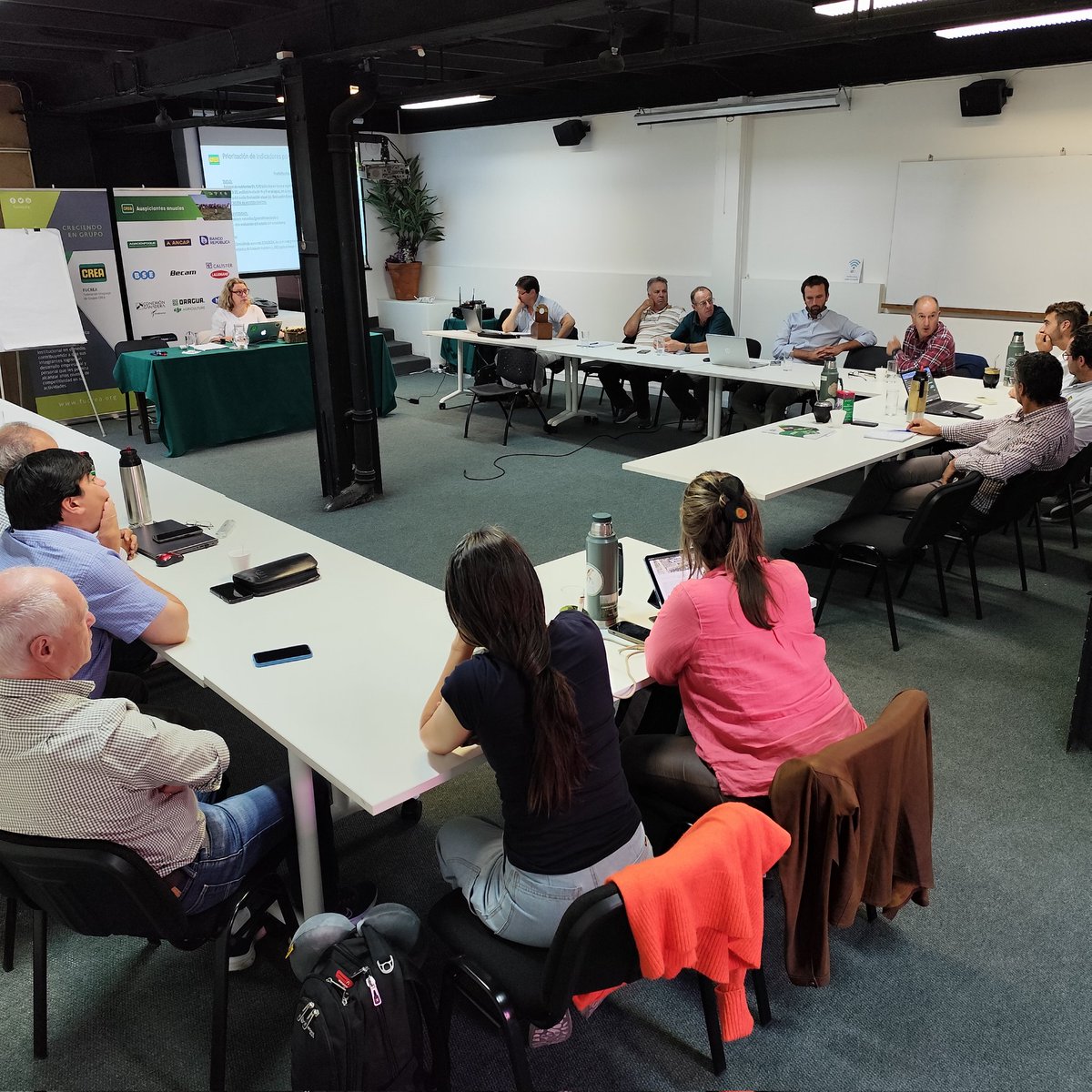 ♻️❓¿Qué tiene que hacer FUCREA con relación al ambiente en 2025?
Hoy nuestra Comisión de Ambiente realizó junto a representantes de las cuatro sectoriales, un taller para discutir y definir los próximos pasos del movimiento CREA en relación al ambiente.
#ambienteCREA #somosCREA