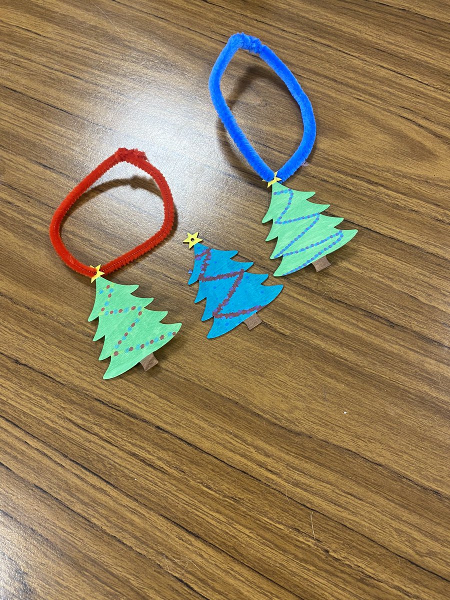 Great turn out at Craft and Chat today, loving the Christmas tree decorations 🎄 huge festive announcement coming soon from the House Captains 👀… <a href="/Boness_Academy/">Bo'ness Academy</a>