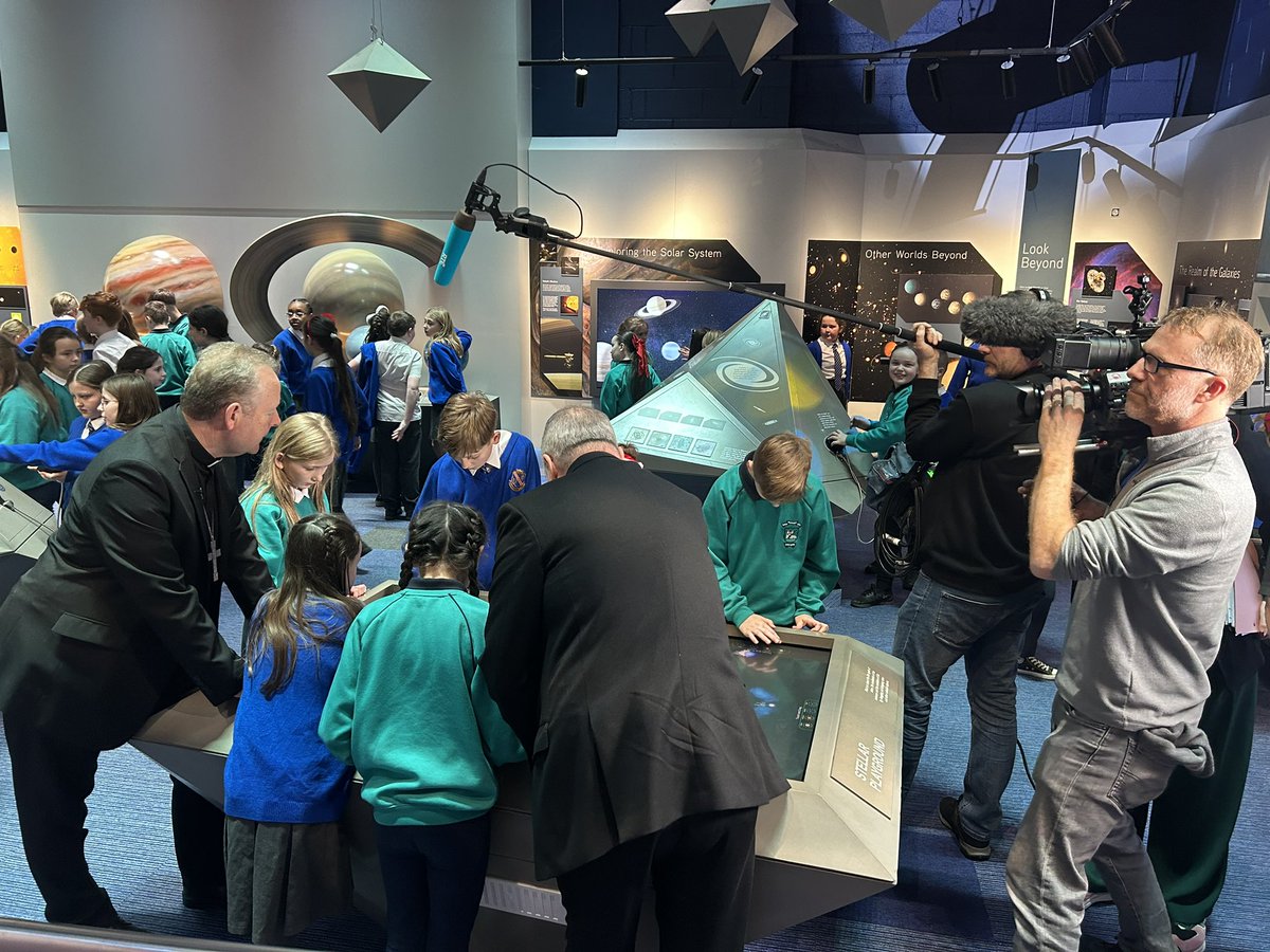 StPatsPSArmagh's tweet photo. Our school choir were privileged to be invited to another prestigious event today. We can share more information later this week, but here’s a sneak peek of what was going on. 🤫

We can definitely advise you to turn your TV to RTE1 on Christmas Day… 🎶 🙏🏻 

#LightsCameraAction https://t.co/rjZz9zhJjI