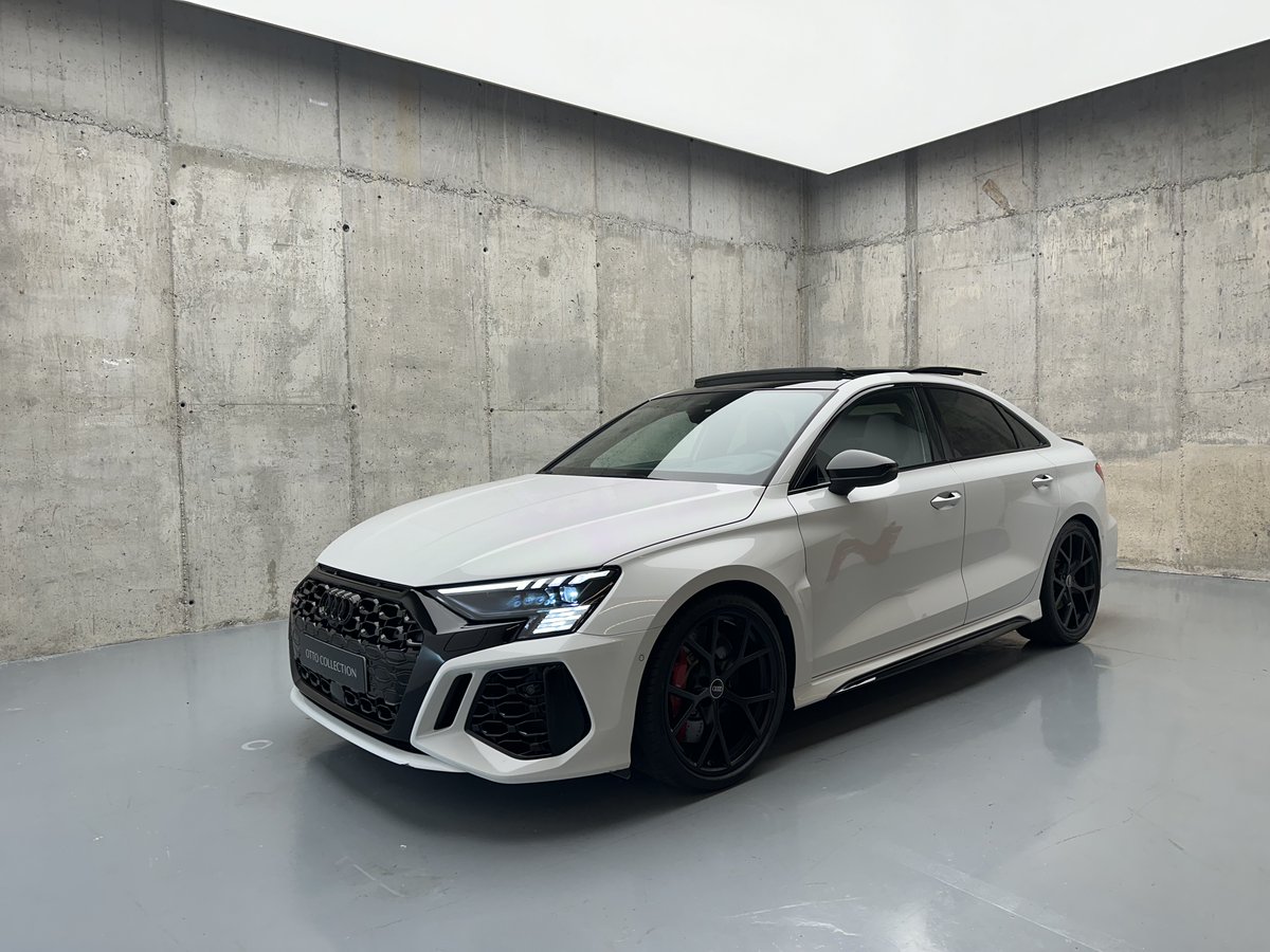 CollectionOtto's tweet image. Disponemos de unidades muy cuidadas y exclusivas para gente con ambición y ganas de darse un capricho... 😁 

#AudiRS3 #AudiEspaña #CochesDeLujo #CochesPremium #Deportivos #CochesAudi #CochesDeportivo #Quattro