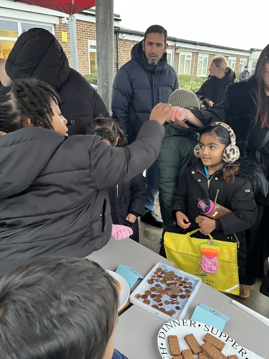 Thank you to all the parents and Billy for supporting the children with the cake sale so far—it’s been a huge success! Please continue to do so over the next two days.📸 Here’s a snapshot of the fun &amp; hard work in action! <a href="/TVInfants/">Thames View Infants</a> <a href="/AdamDobsonTVI/">Adam Dobson</a> @AzizaTVI <a href="/Fiza_TVI/">Fiza TVI</a> <a href="/Chloe_TVI/">Chloe Yarwood</a>