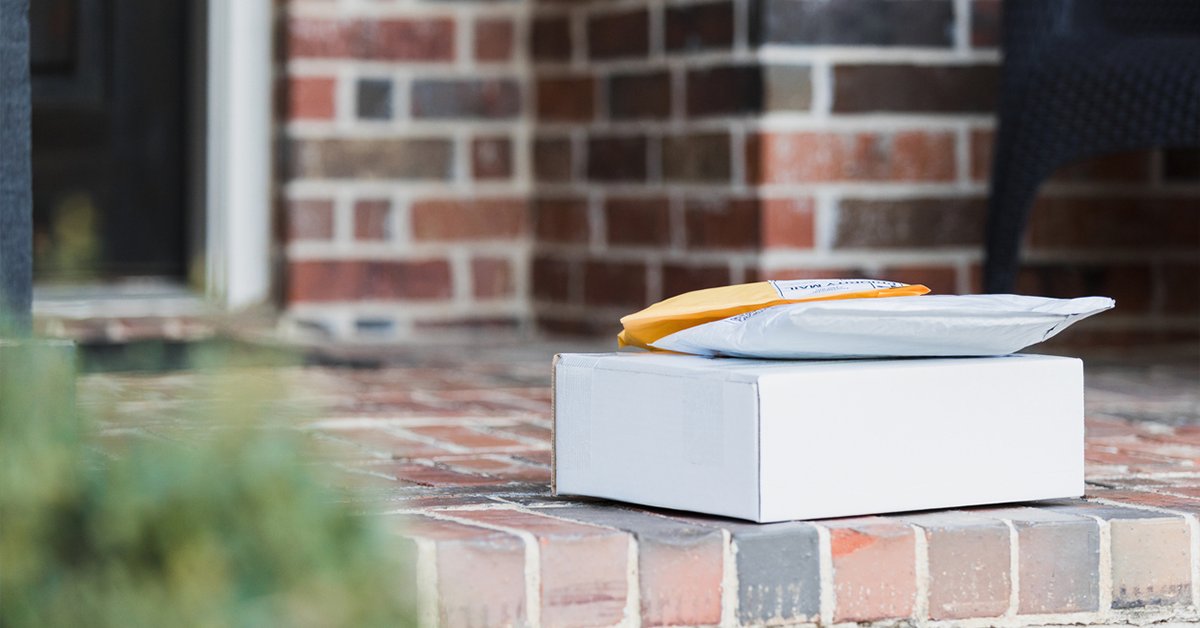 ParcelInsurance's tweet image. From Pony Express to Prime, shipping has come a long way. But the story isn’t over. Explore the evolution of delivery — and what it means for the future of business. Learn more: 
hubs.la/Q02_0S4H0