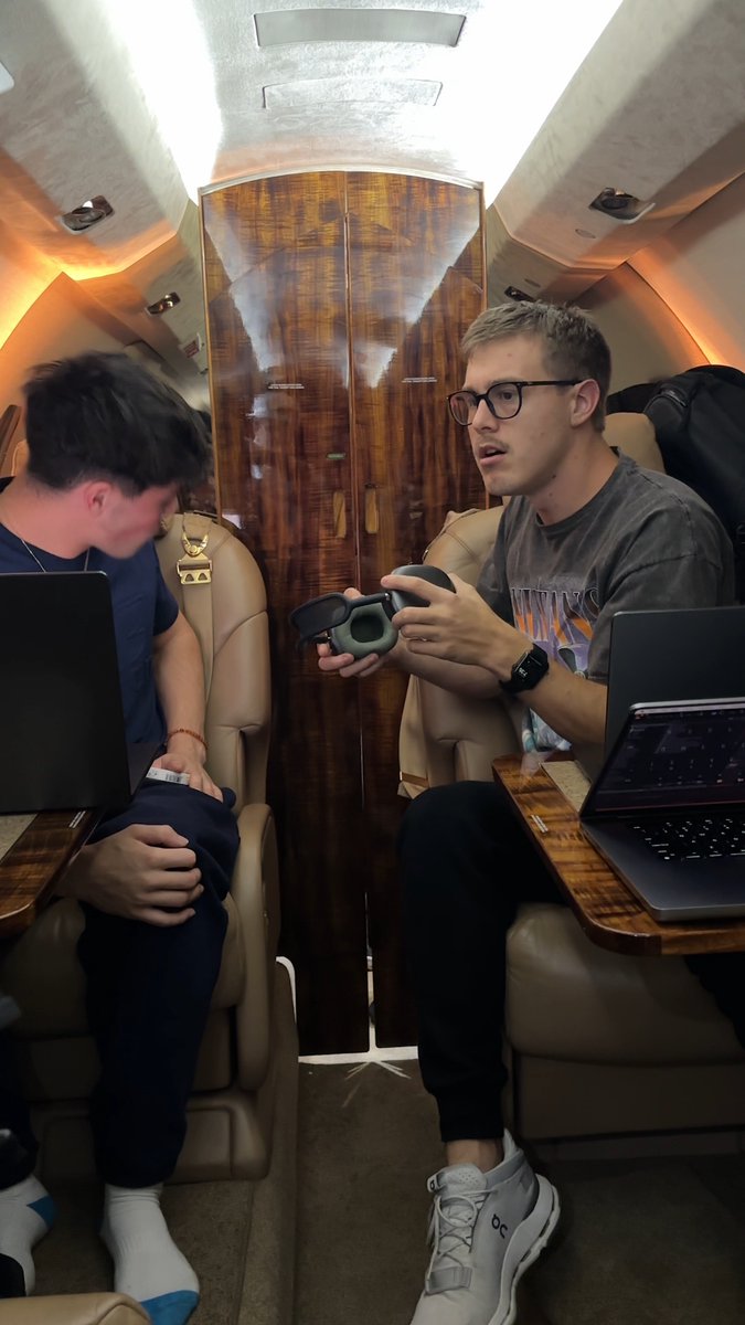 Can we get a little privacy please!