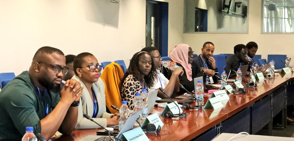 AUC_PAPS's tweet photo. The @_AfricanUnion convenes a 2-day meeting to launch the African Youth for #TransitionalJustice (#AY4TJ) Platform, 9-10 December 2024, in Addis-Ababa. The launch aimed to operationalize the platform. https://t.co/KDzLg77vNi