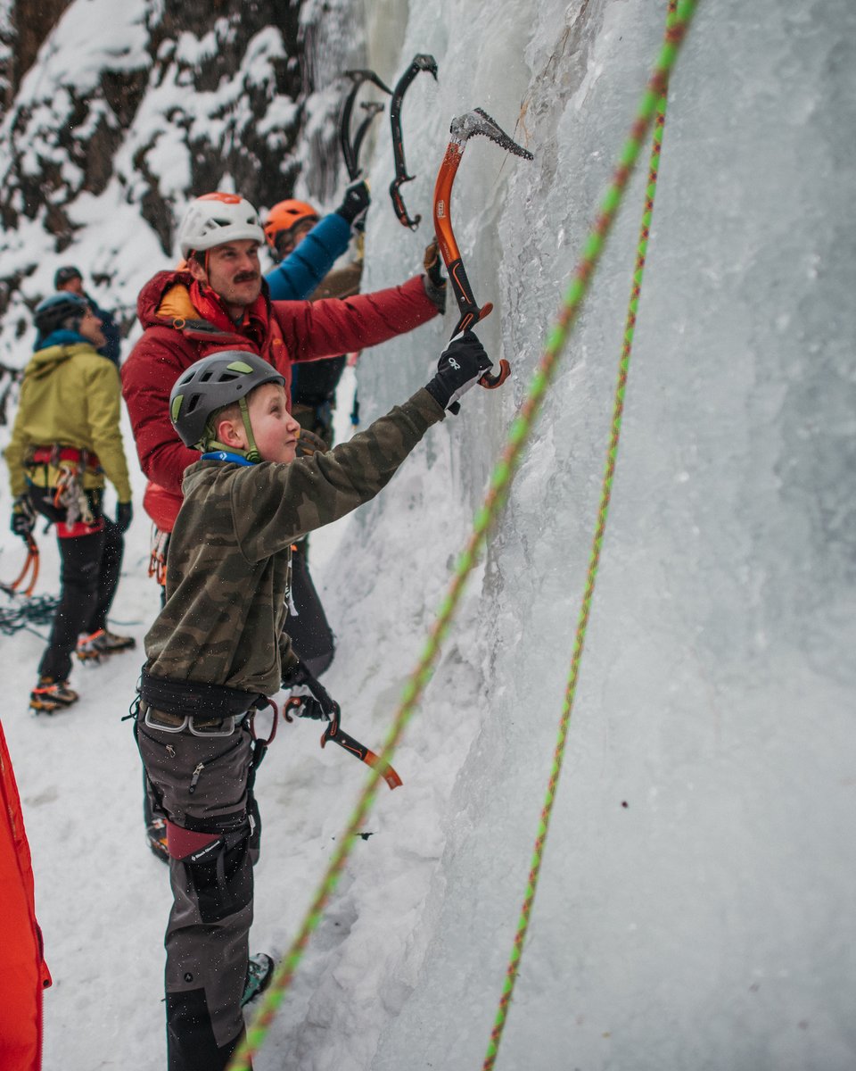 The annual Bozeman Ice Festival kicks off tonight, Tuesday, December 10, with a free Community Night hosted by the American Alpine Club at 6 p.m. The festival officially starts Wednesday, December 11, and continues through Sunday, December 15

alpinist.com/newswire/a-pre…