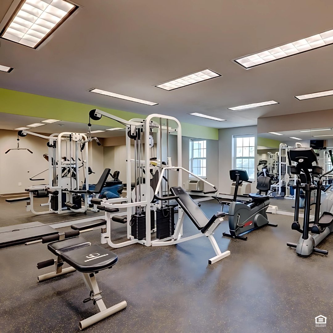 WalkoverCommons's tweet photo. Embrace a healthier lifestyle in our fully-equipped fitness center at Walkover Commons! Whether you’re a gym newbie or a seasoned pro, our facilities are designed to help you thrive. 🏋️‍♀️

Check out our website to learn more.
#beaconcommunities #apartmentstyle... https://t.co/11G39ZxUF9